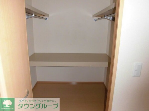 ガーデンリーブス Bの物件内観写真